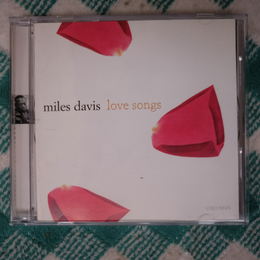 CD MILES DAVIS  --  LOVE SONGS