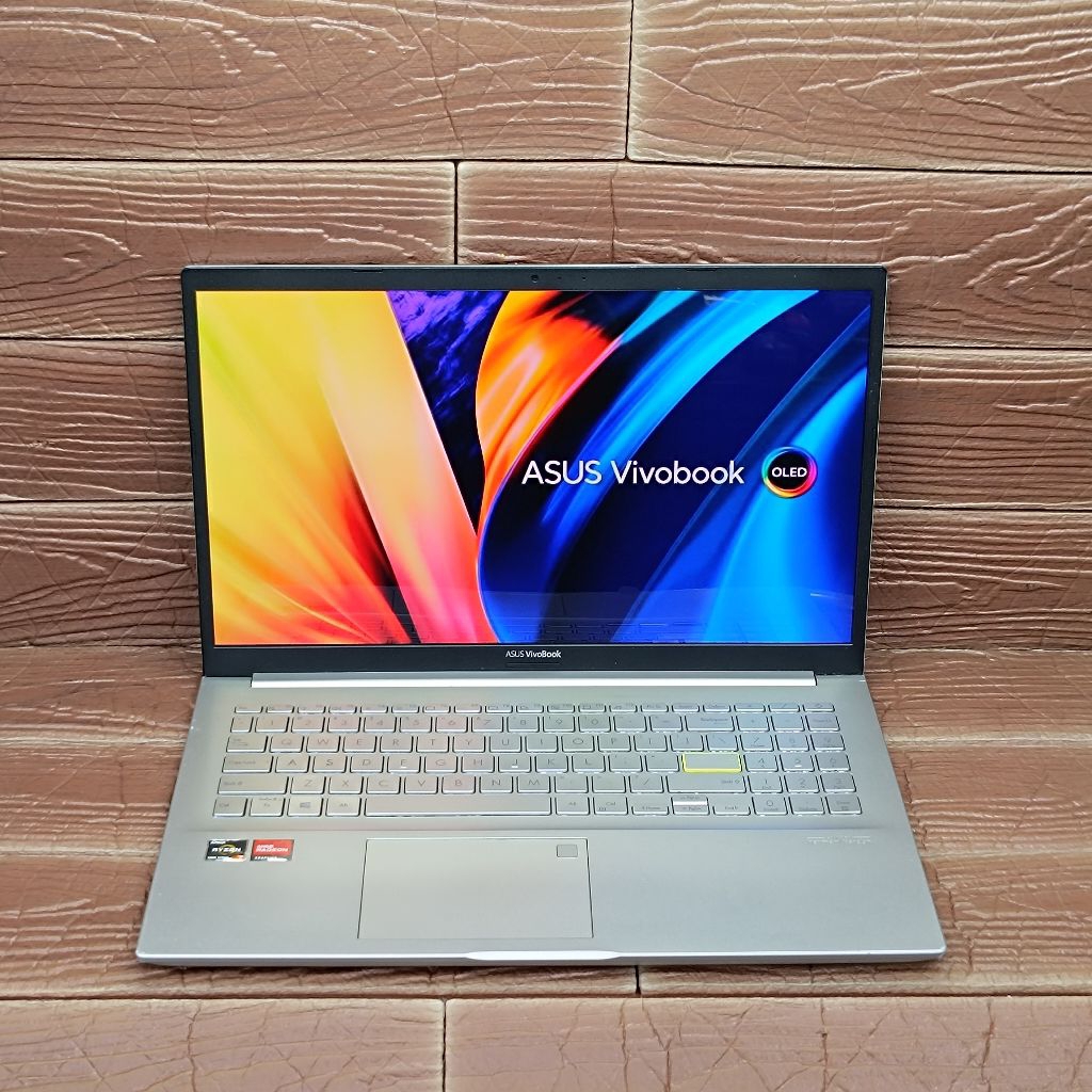Laptop Asus Vivobook M513UA AMD RYZEN 7-5700U RAM 8GB SSD 512GB OLED