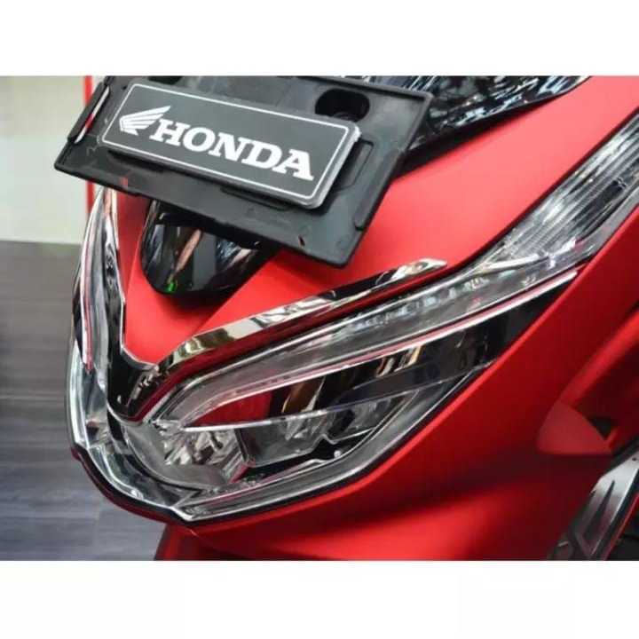 PCX 150 Garnish Lampu Depan Headlight Original Honda