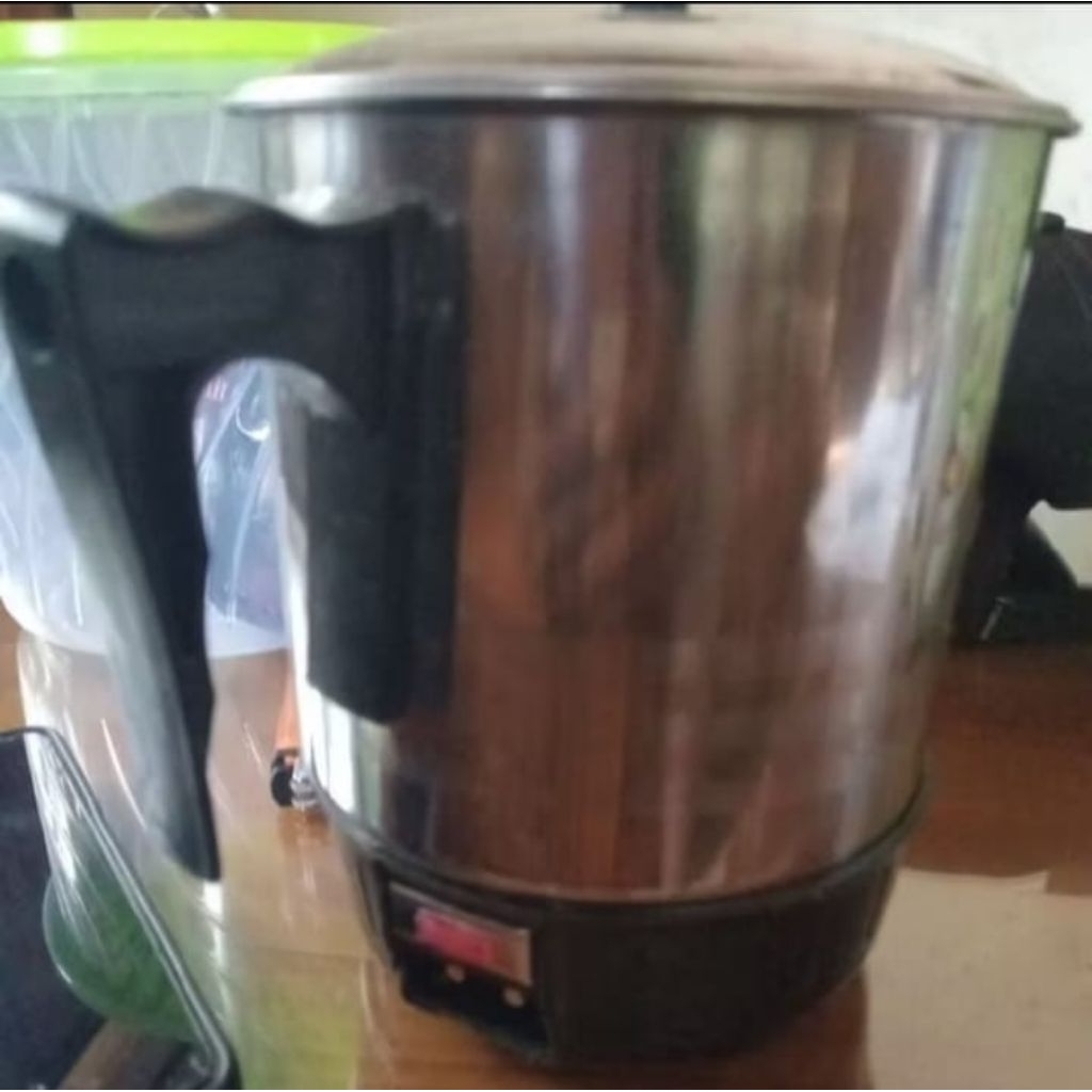 mug pemanas air elektrik