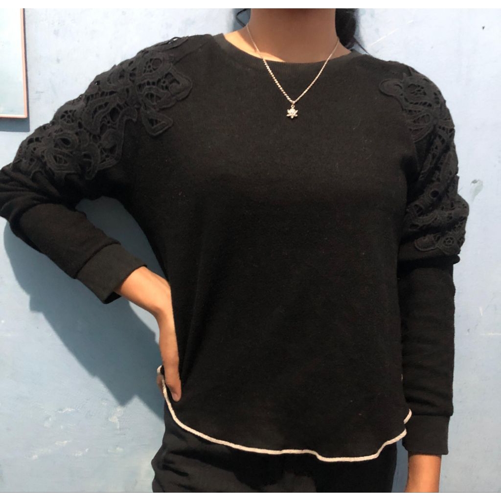 Thrift atasan olahraga