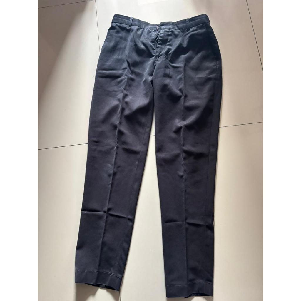 [PRELOVED] CELANA Bahan Hitam BOLZANO MATAHARI