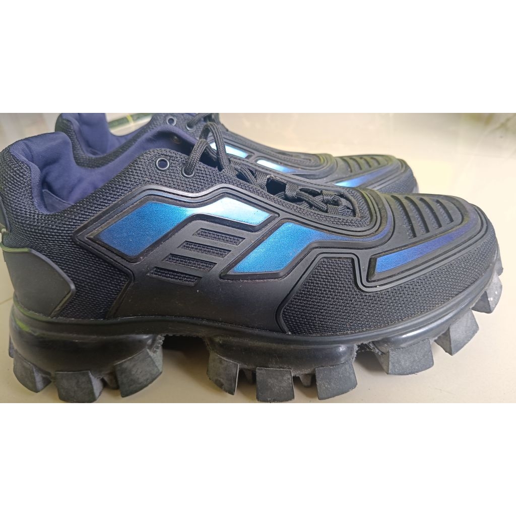 Sepatu Prada Cloudbust Thunder second