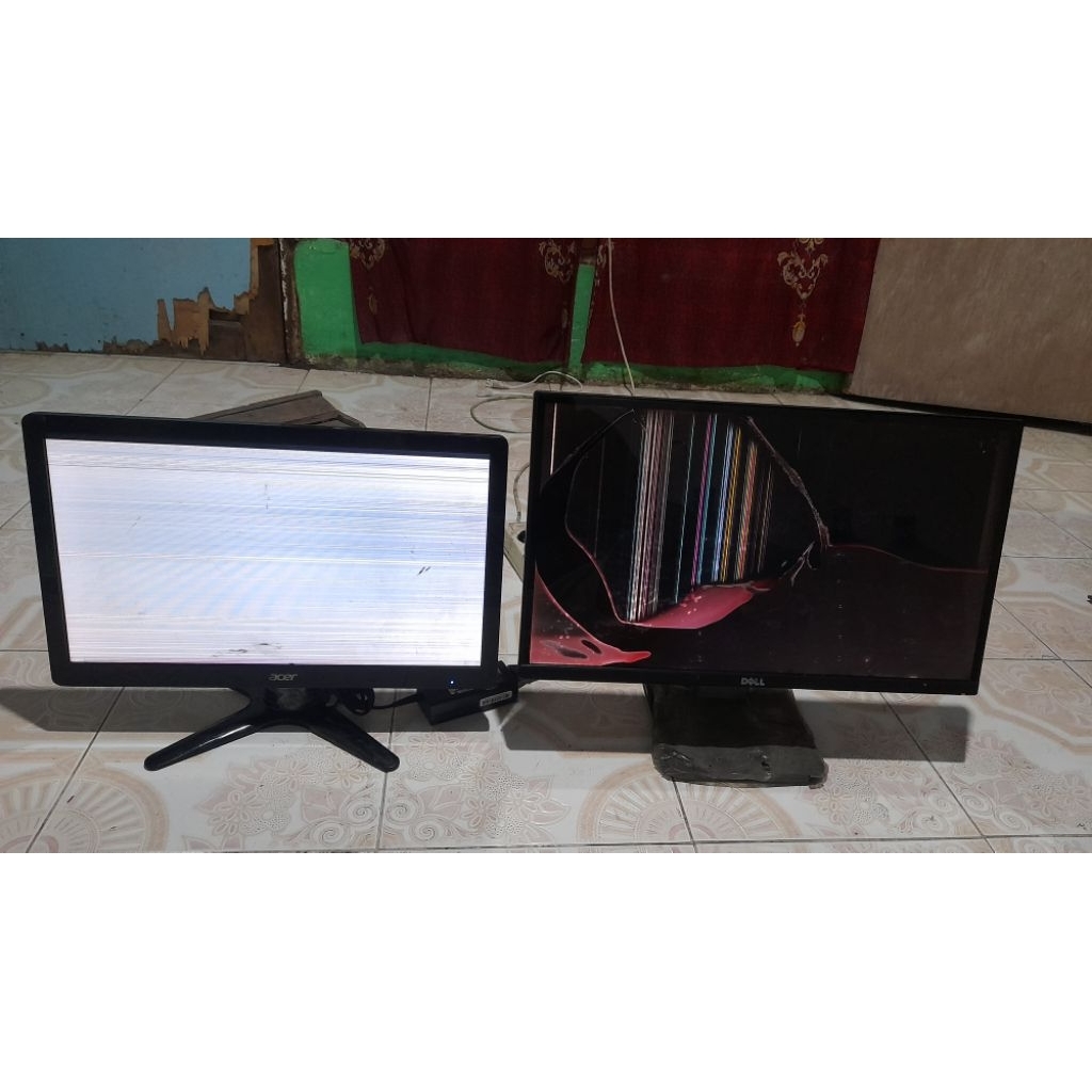 2 monitor rusak layar.
