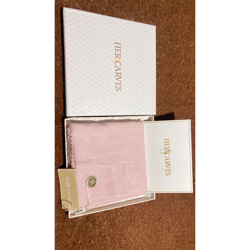 [Premium Box] HerScarves Collection Voal - Hijab Segi Empat Exclusive Box Packaging Hampers/Kado Mew