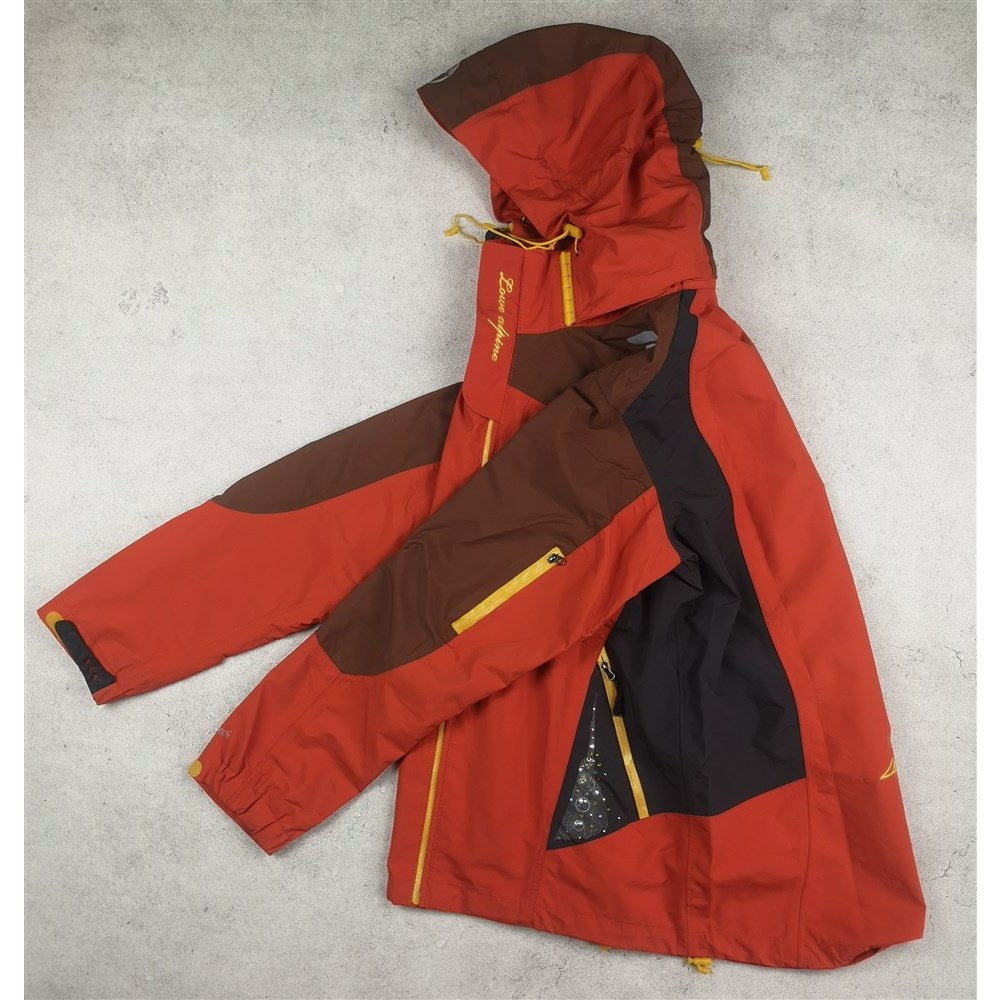 Jaket Gunung Gorpcore LOWE ALPINE Lowe Pro Tech Waterproof