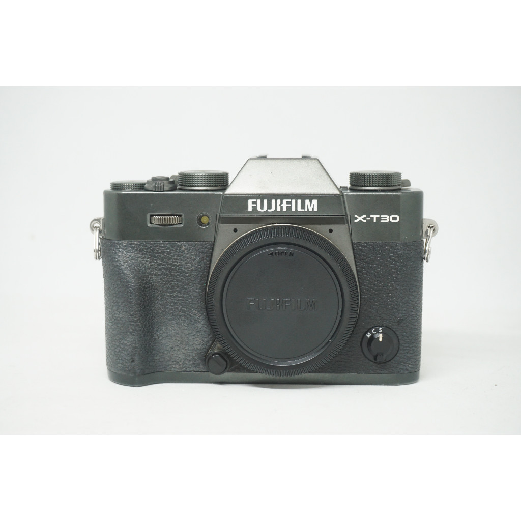 Fujifilm xt30 aka x-t30 body only