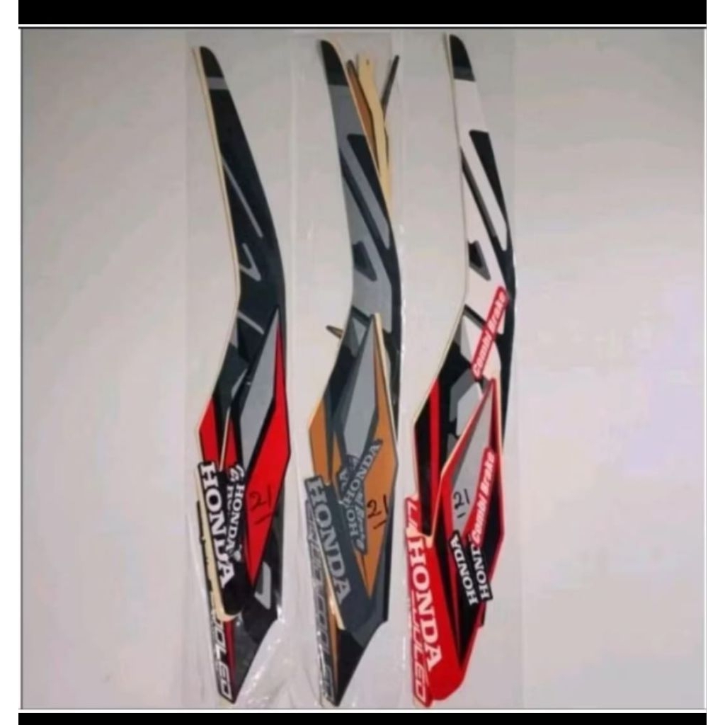 Striping Motor / Les body Honda Vario 125 2021