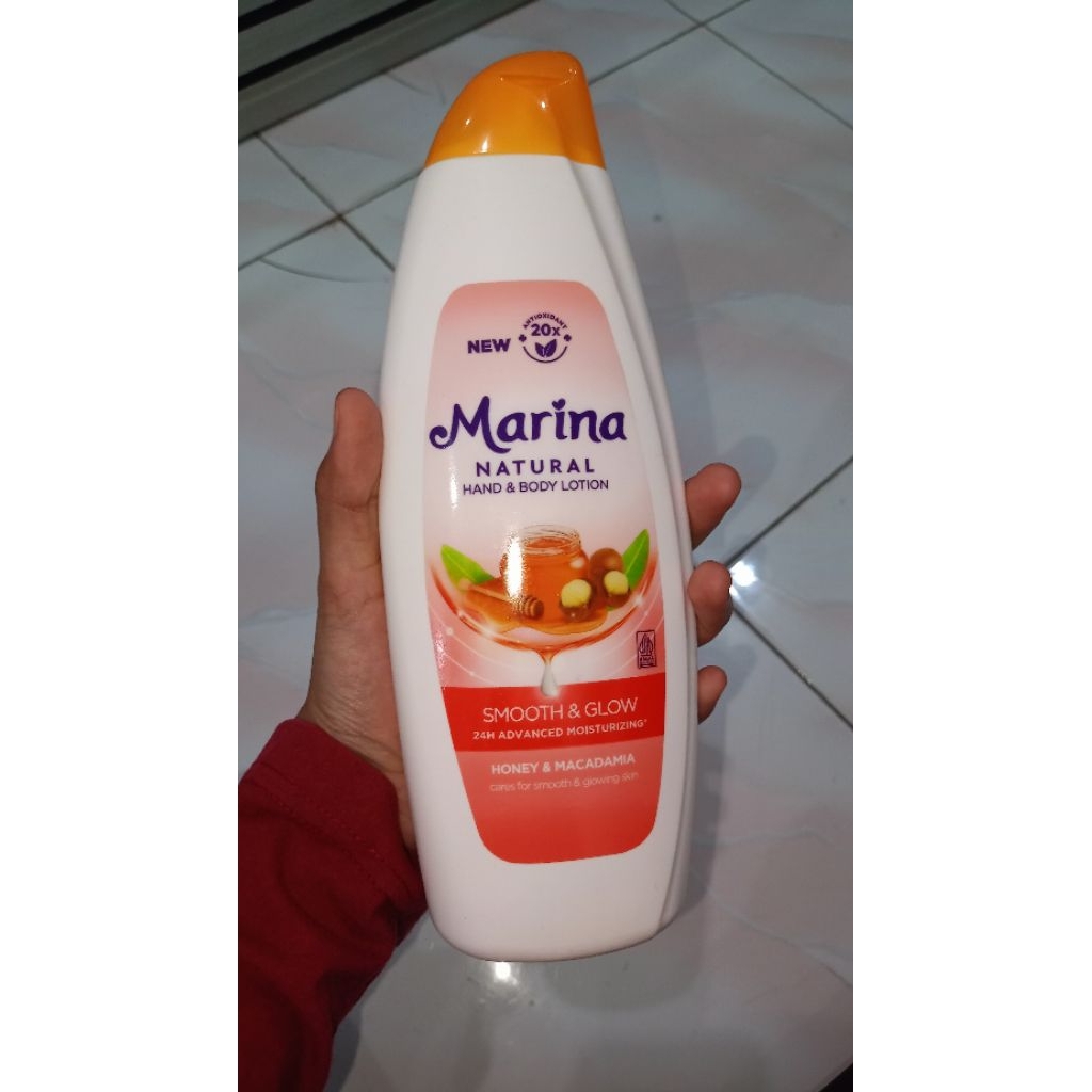 Marina Natural Hand and Body Lotion Smooth Glow 475ml ( Besar )