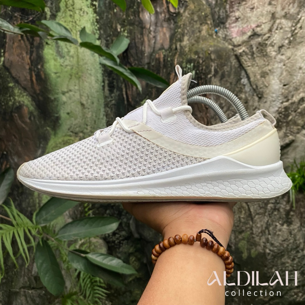 New Balance Fresh Foam LAZR 'White' Running Size 41.5 (26cm)