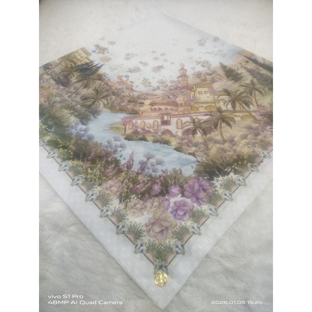 nada Puspita scarf preloved