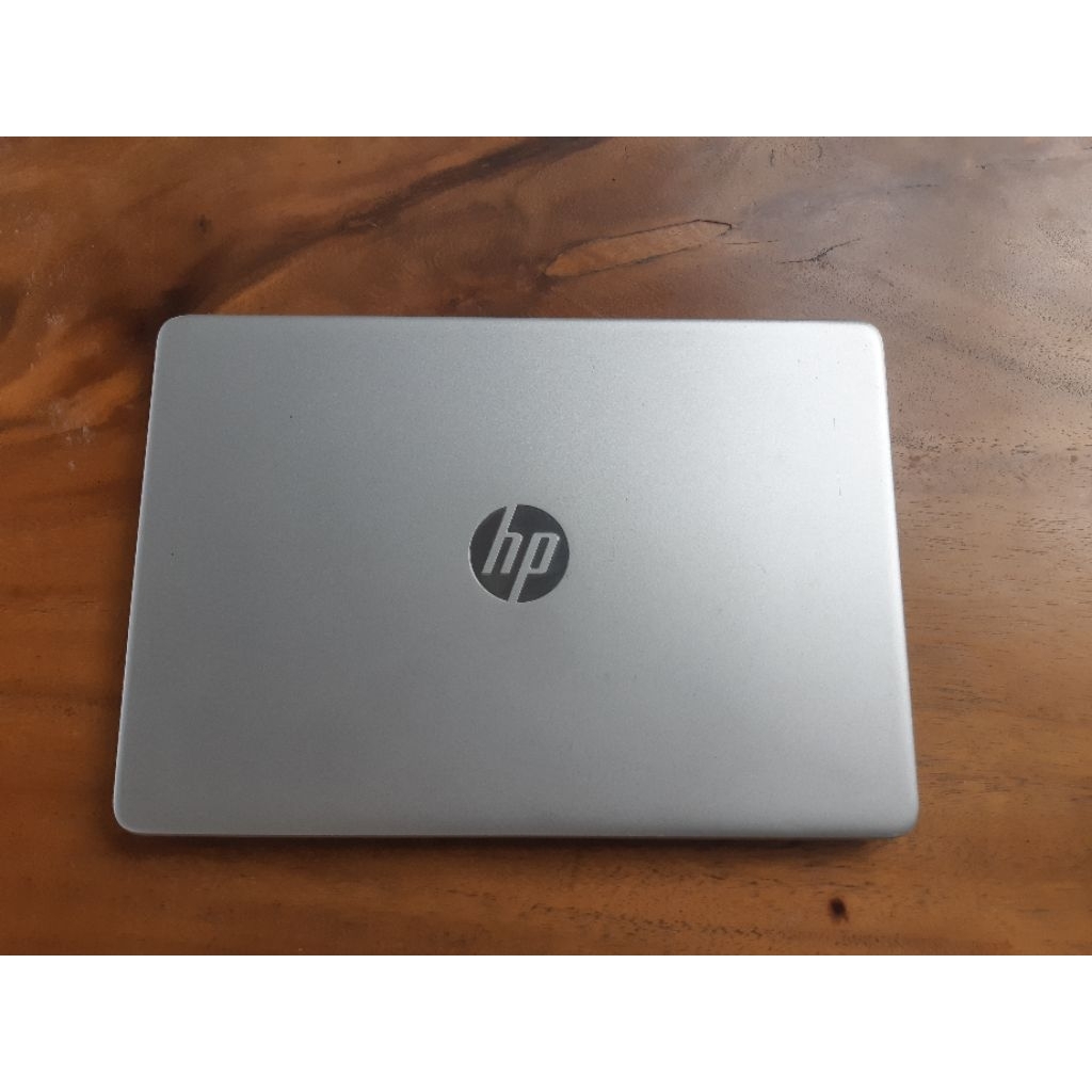 Laptop HP 14s Amd Ryzen 3
