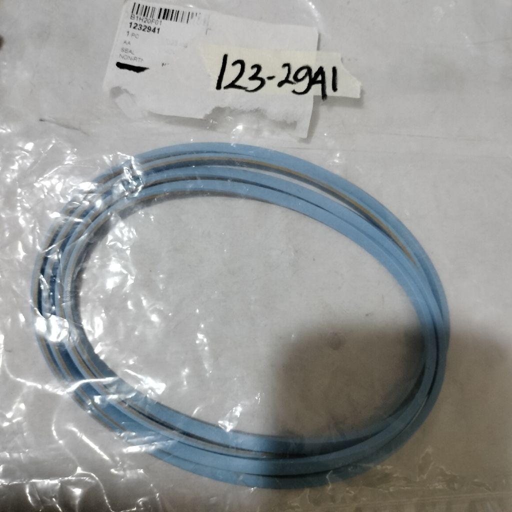 123-2941 / 1232941 SEAL GENUINE CAT