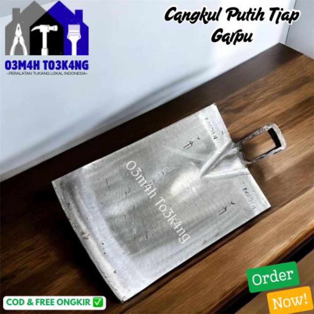 Cangkul Putih Cap Garpu-Cangkul Bahan Baja Asli