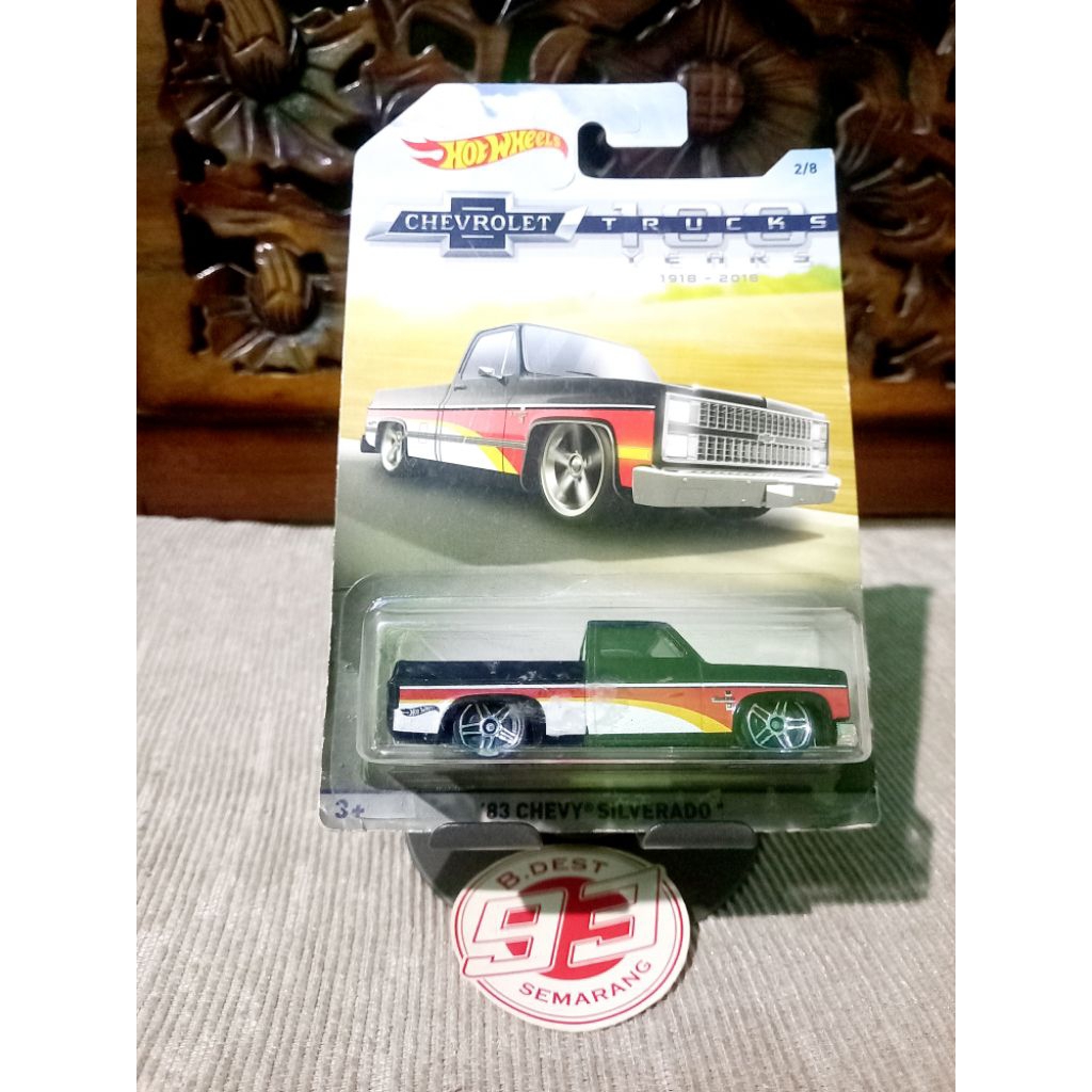 HOTWHEELS 83 CHEVY SILVERADO
