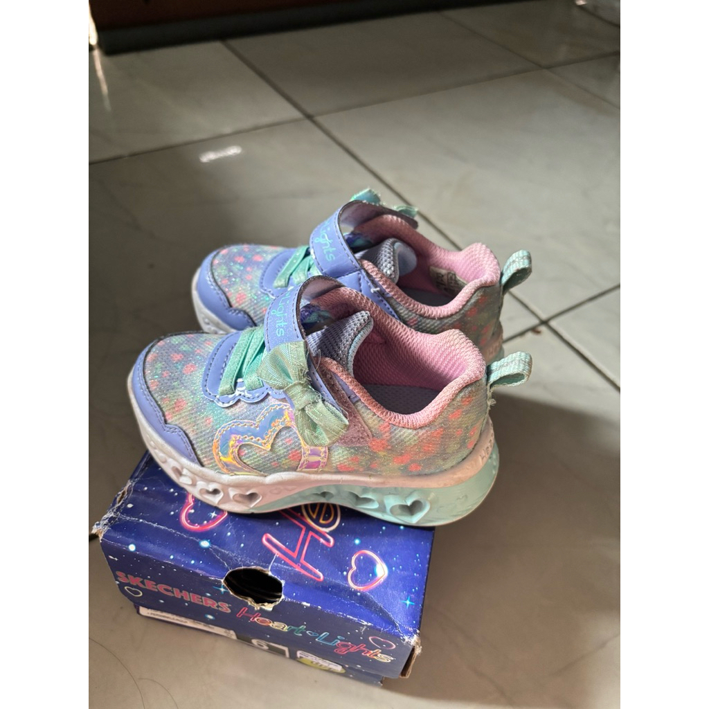 PL skechers hearts light toddler