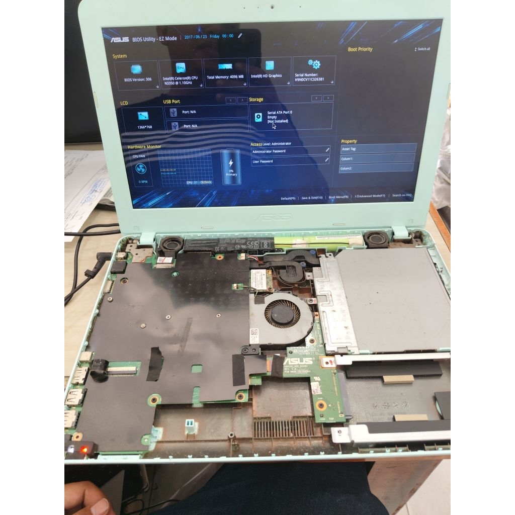 Motherboard Asus X441N Ram 2 GB Onboard