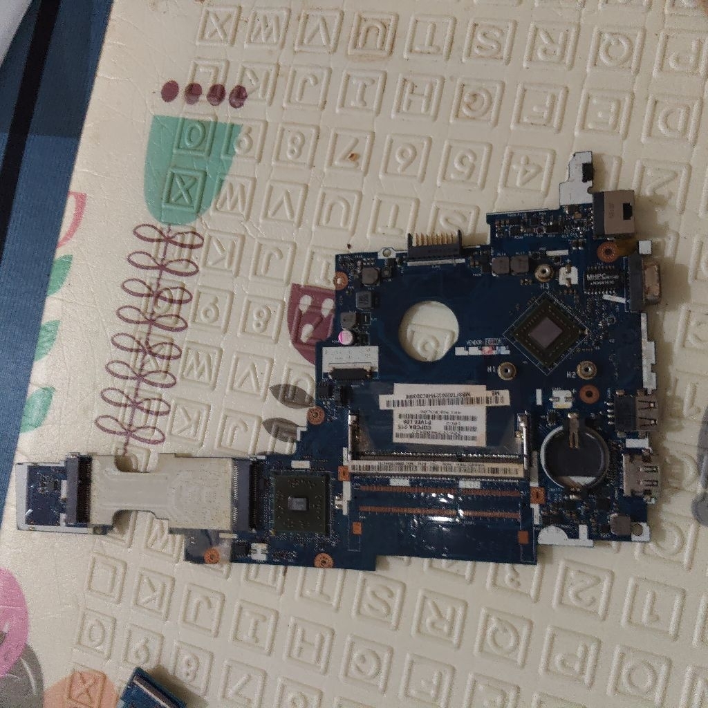 motherboard mainboard mobo mati acer aspire one 722