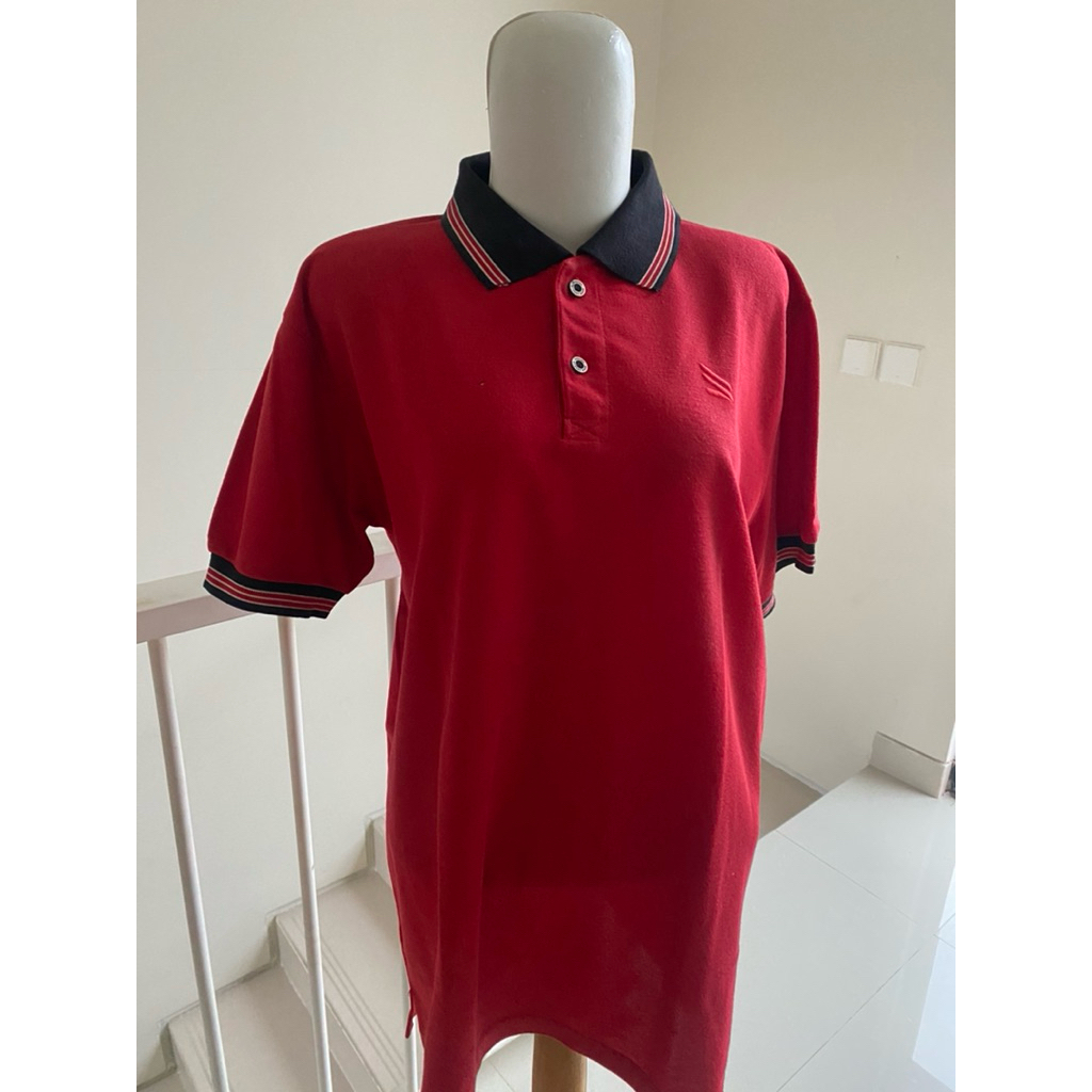 Preloved kemeja polo merah