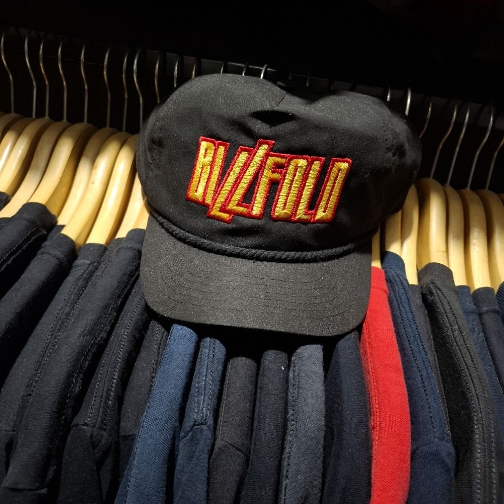 topi band BILLFOLD original merch