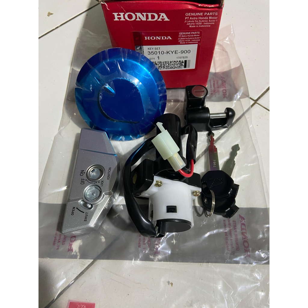 KYE ORIGINAL SET KUNCI KONTAK HONDA MEGAPRO NEW, ORIGINAL SET KUNCI KONTAK HONDA VERZA, ORIGINAL SET
