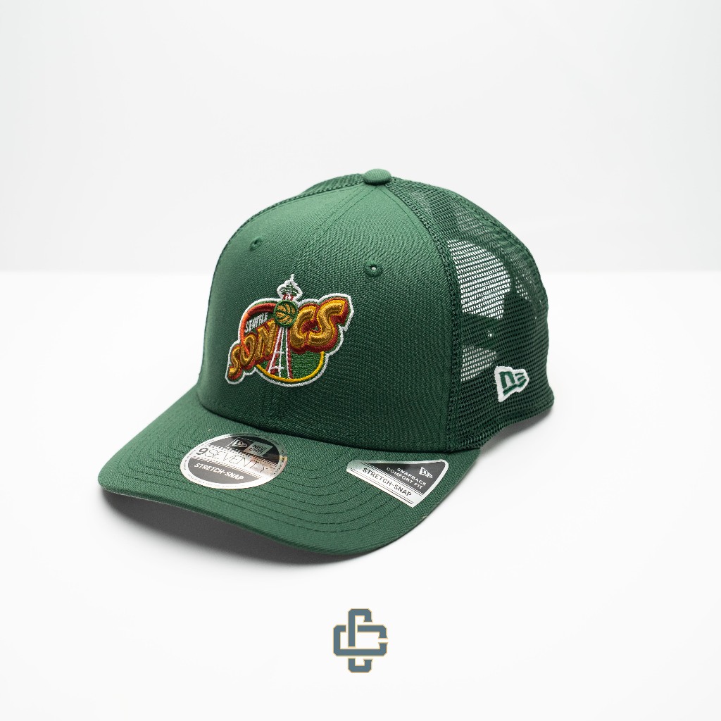 TOPI NEW ERA ORIGINAL NBA TRUCKER 9SEVENTY SEATTLE SUPERSONICS LOGO HWC EDITION GREEN