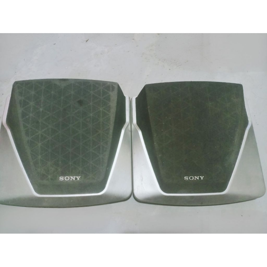 Speaker pasif surround Sony sepasang