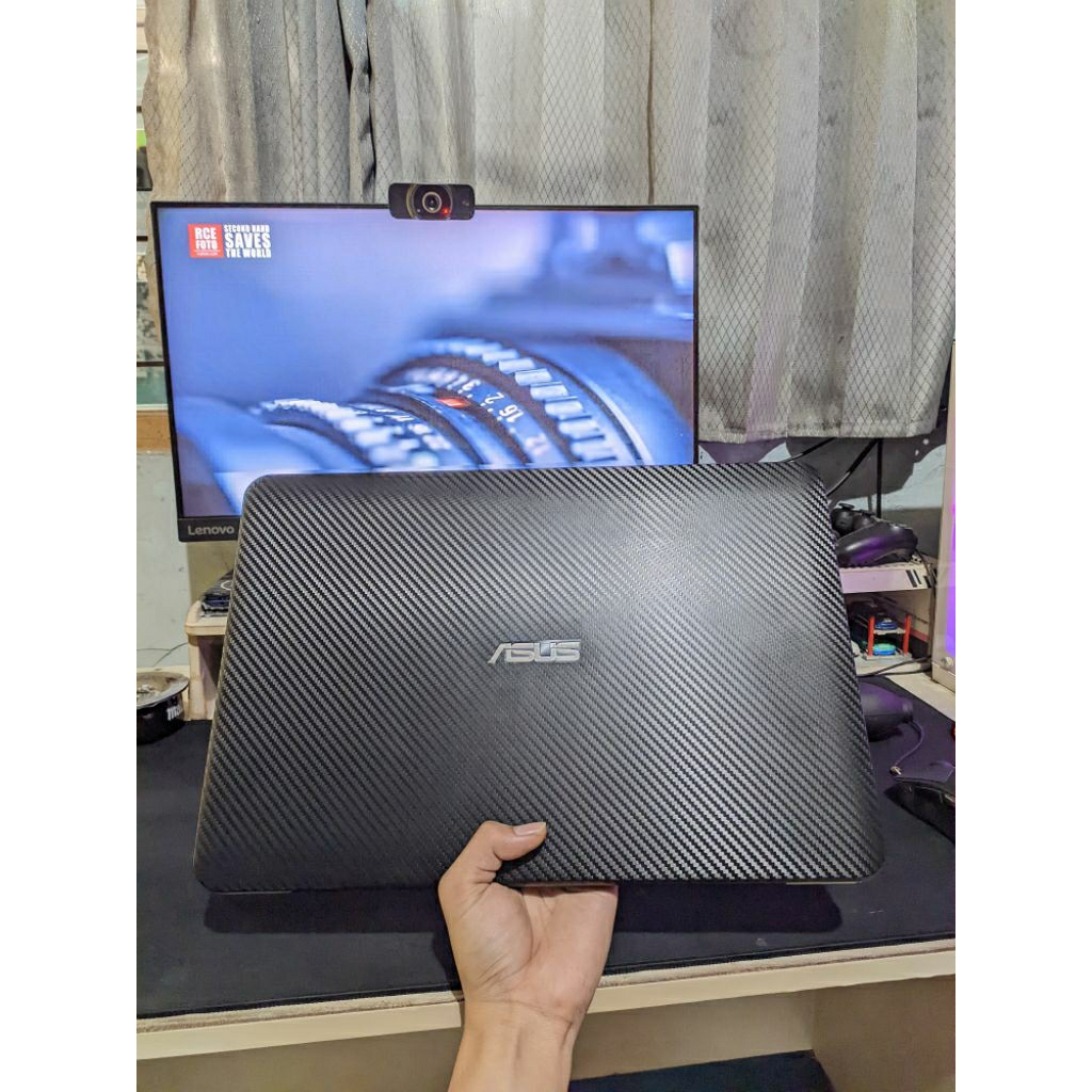 Laptop Asus X555U i5 Gen 6 RAM 12GB