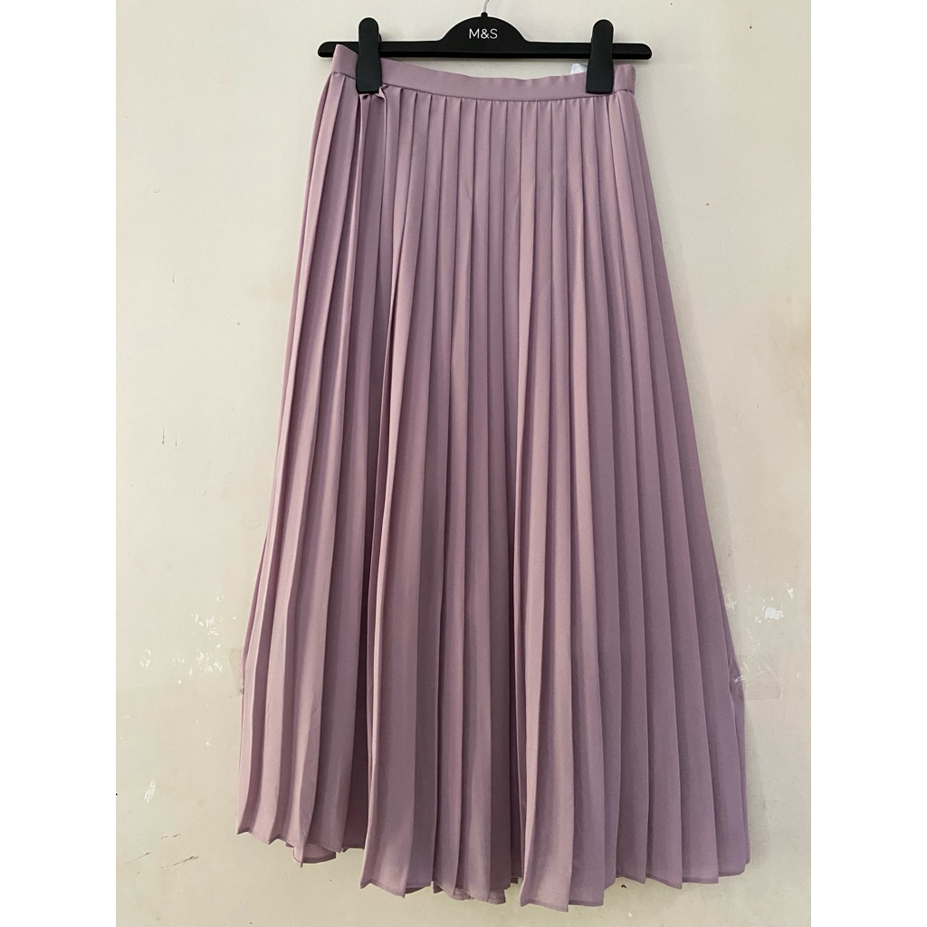 Uniqlo Plisket Rapi Lilac