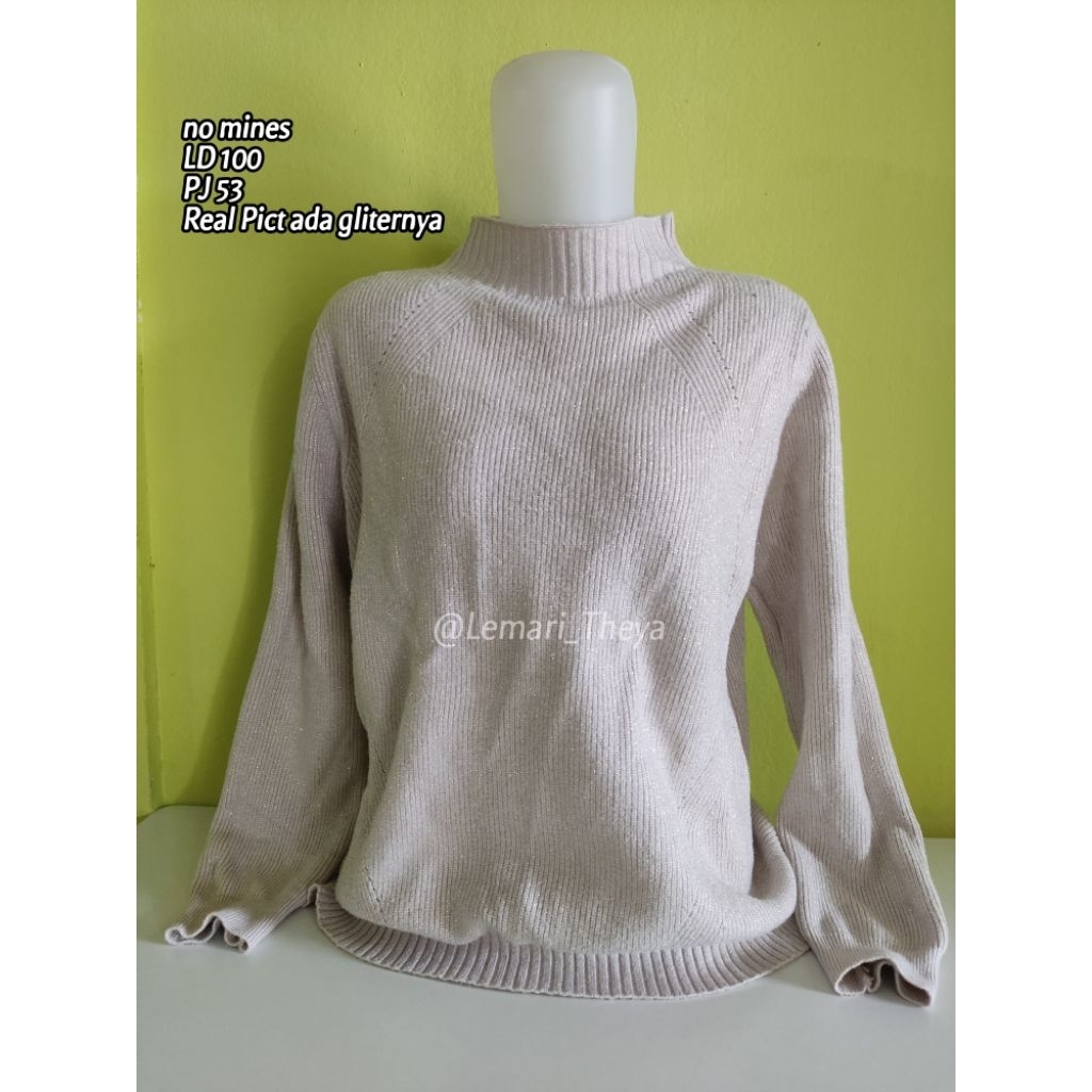 PRELOVED SWEATER RAJUT TEBAL