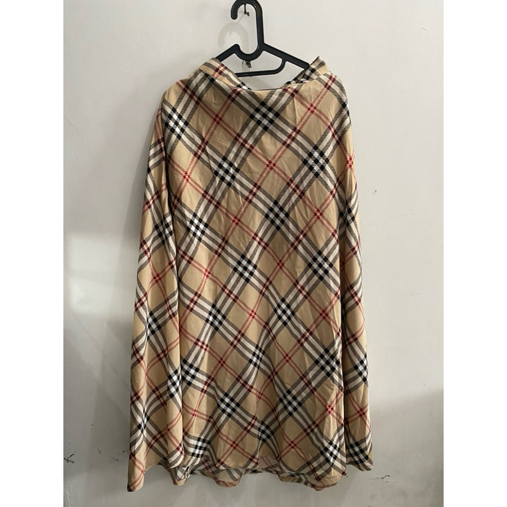 rok coklat muda motif