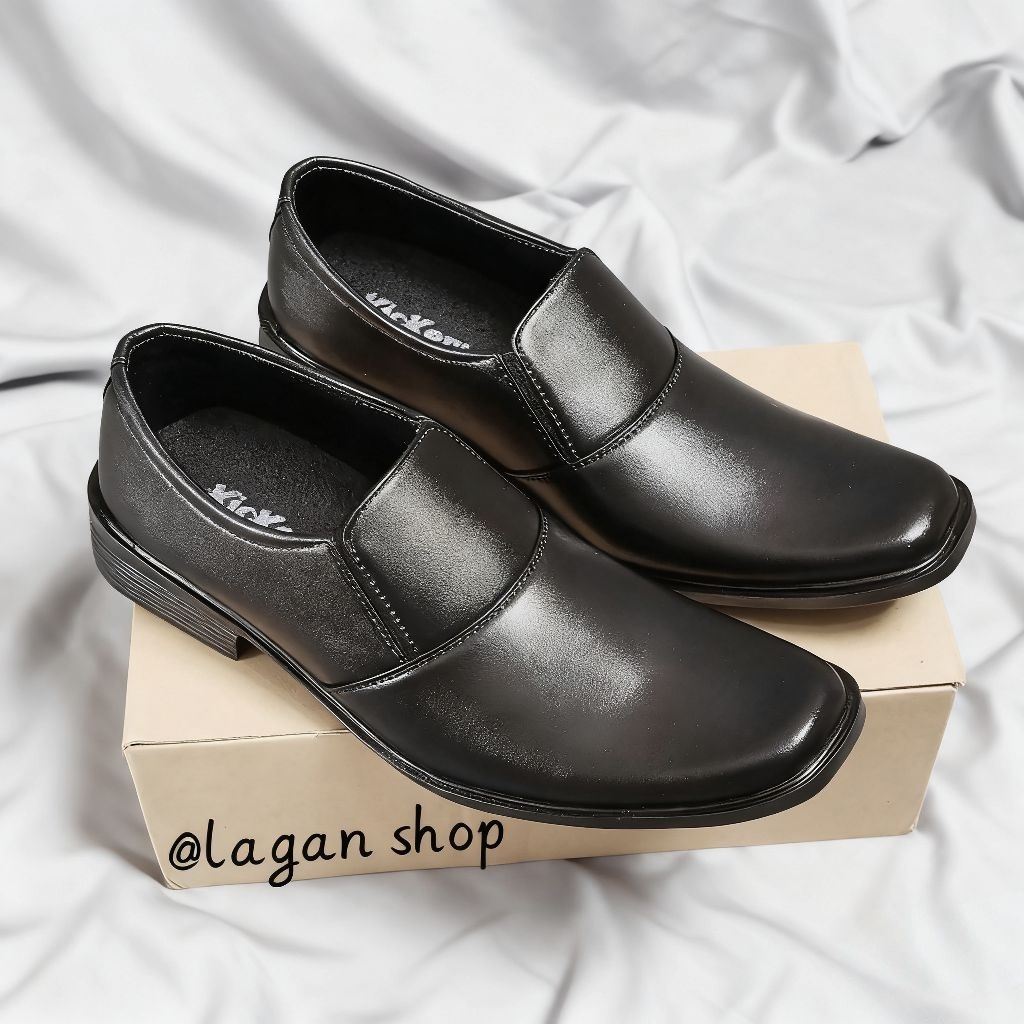 sepatu pantofel hitam pria kerja kantor wisuda Pernikahan