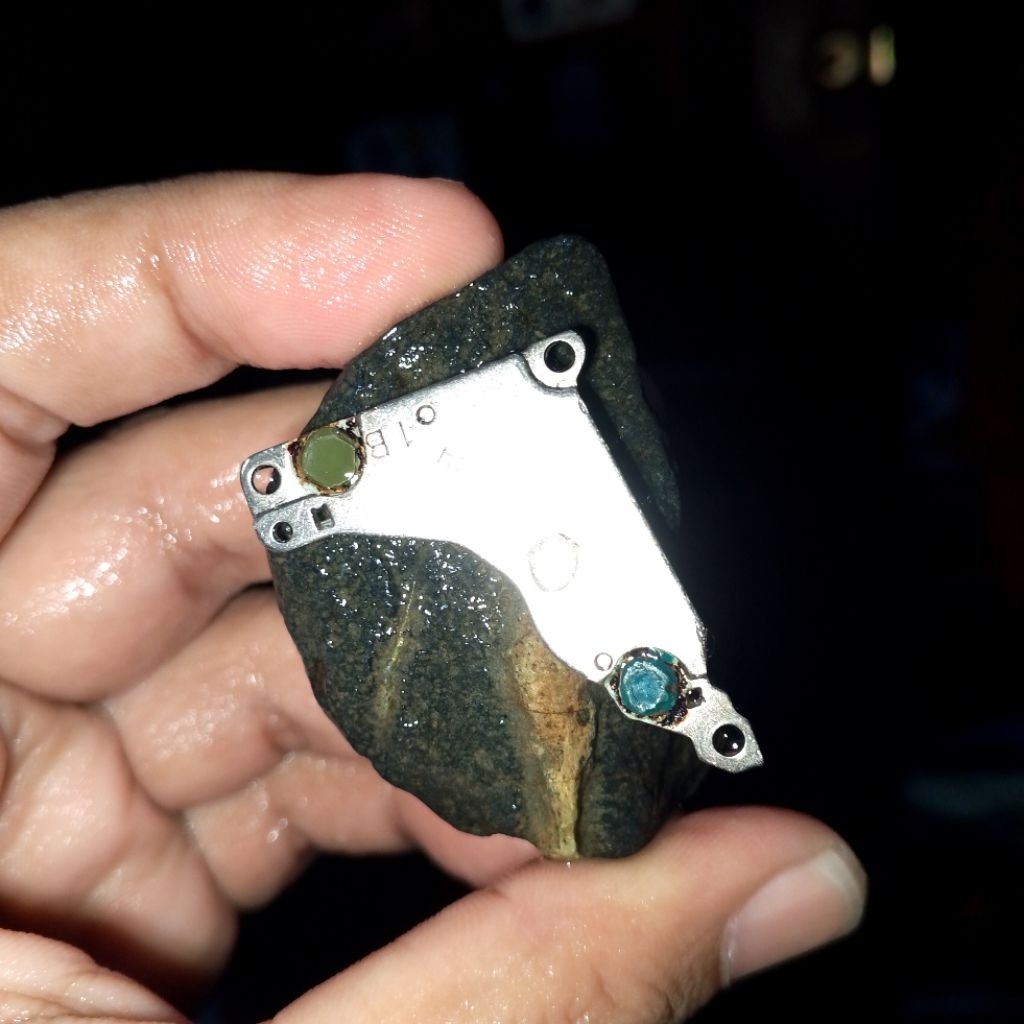 batu tapak jalak kendit sakral tali timbul sakral antik