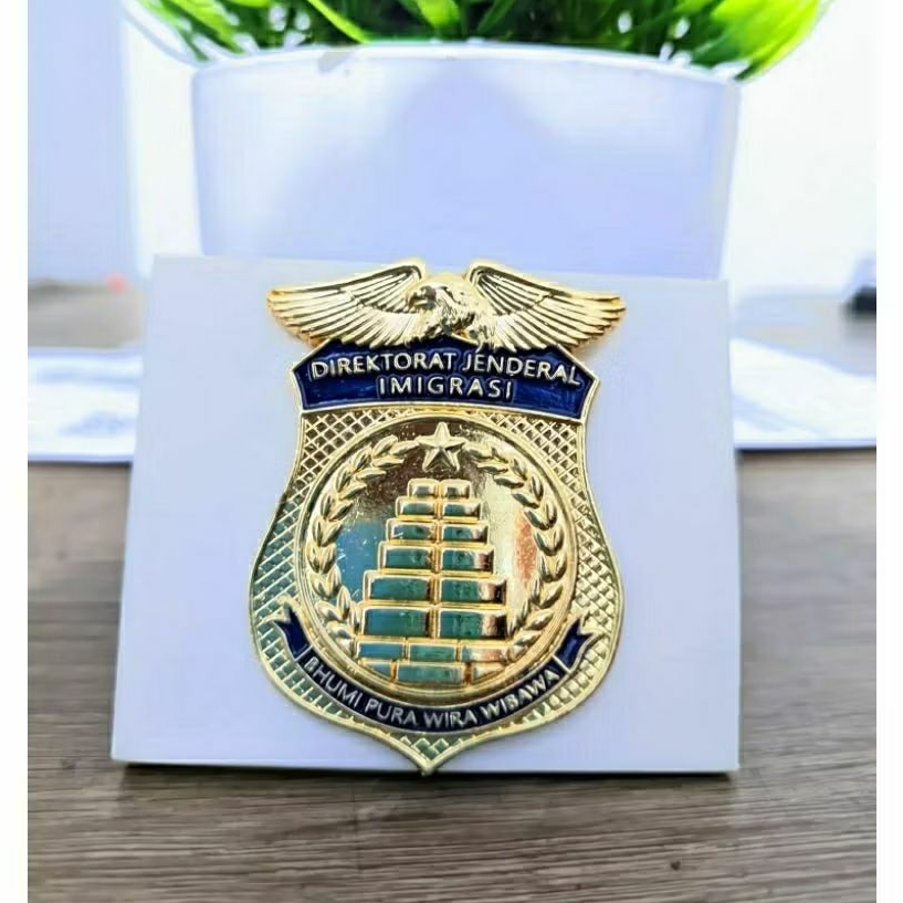 LENCANA KEWENANGAN IMIGRASI TERBARU MOTIF
