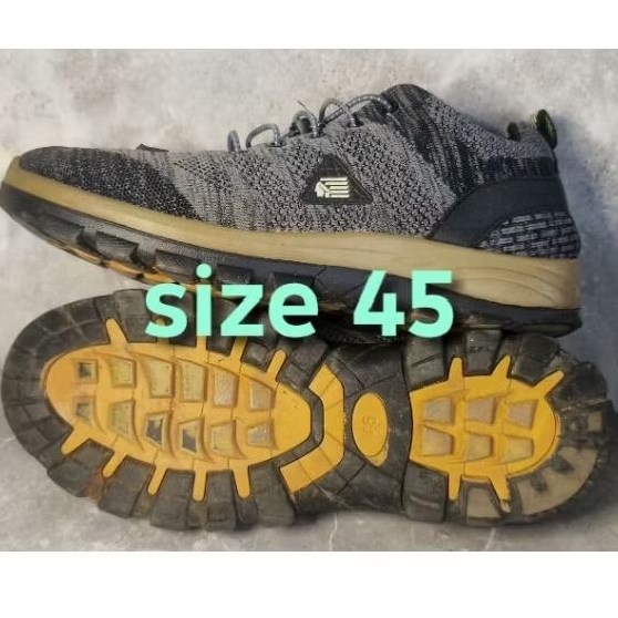 sepatu size 45
