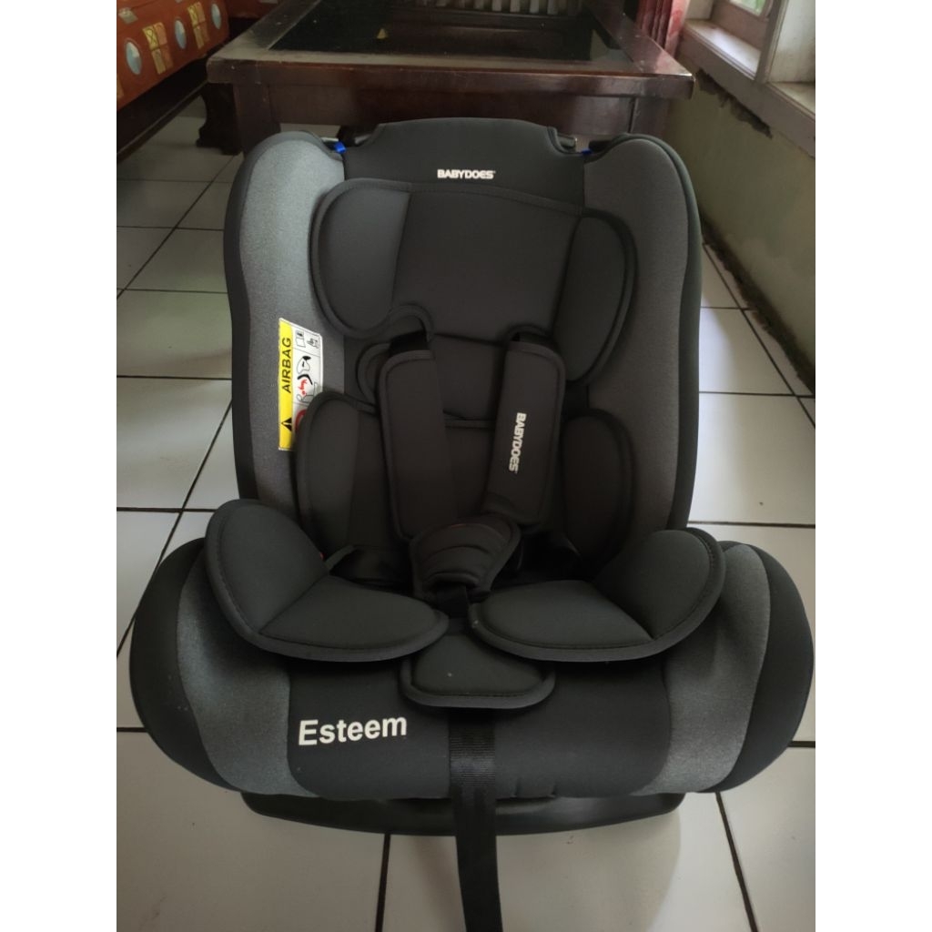 Babydoes Esteem Car Seat -preloved