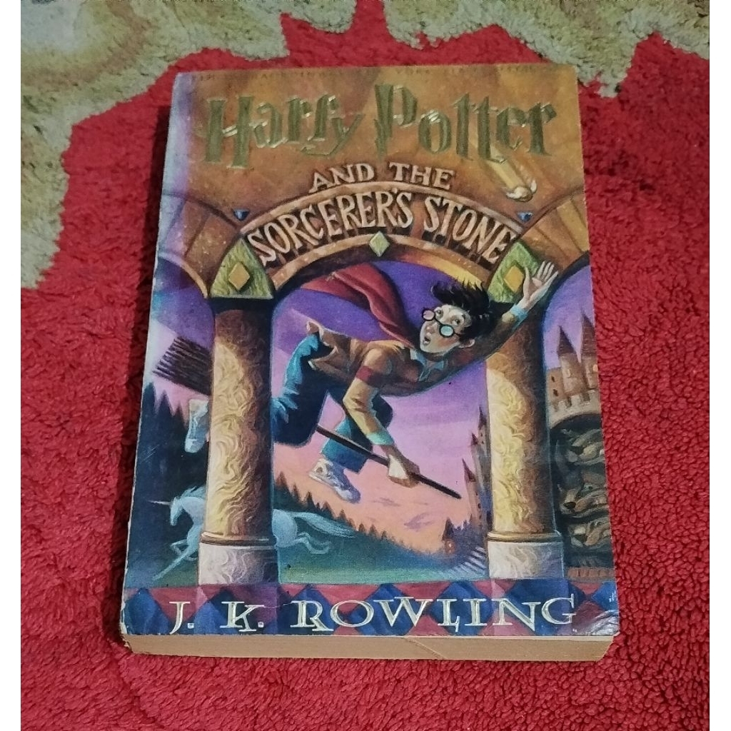 Novel Harry Potter ke1 "And The Sorcerer's Stone" 100%ORI bahasa Inggris preloved koleksi pribadi