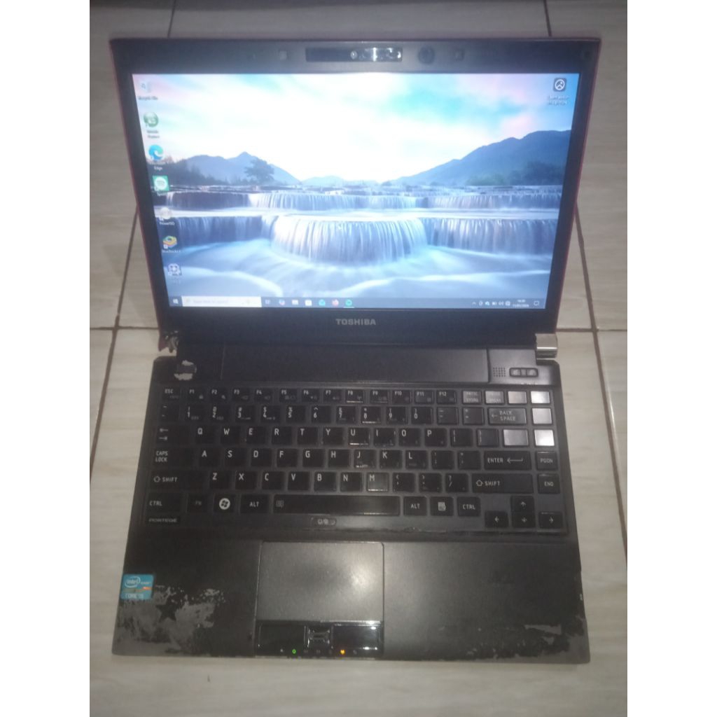 laptop Toshiba Portage R830 core i5