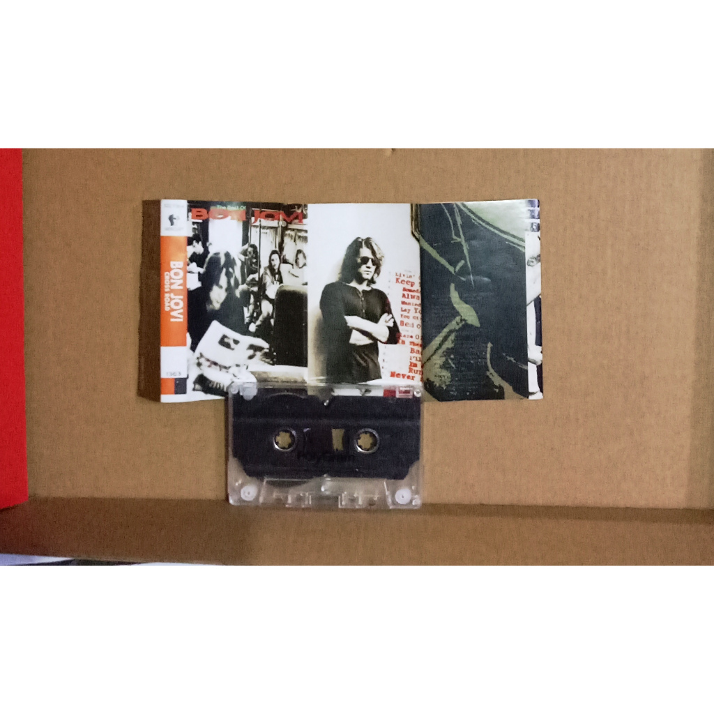 BON JOVI - CROSSROAD - Kaset