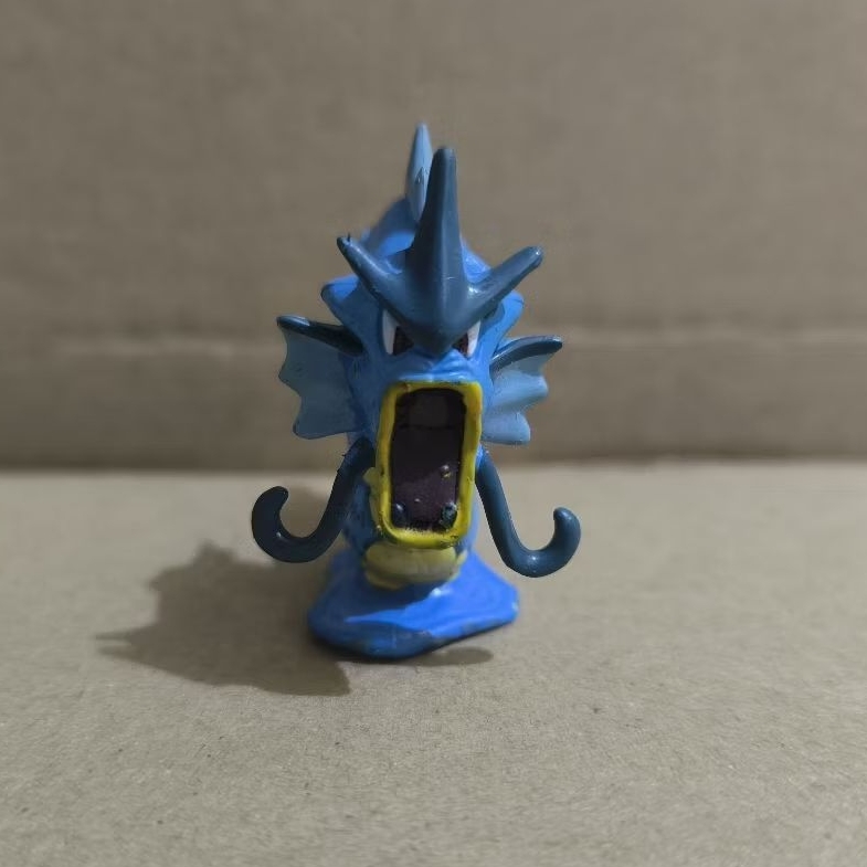 Pokemon Figure Gyarados Moncolle Tomy Vintage Toy