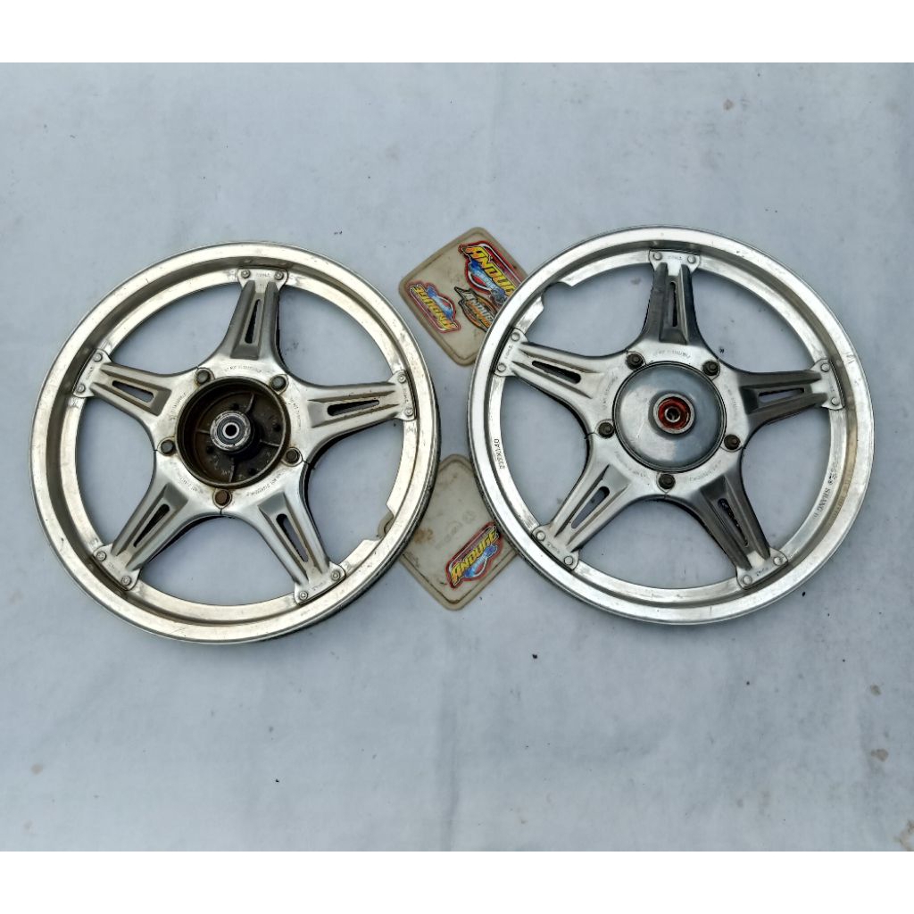 velg pelek pelk bintang palang comstar Do Not Disassemble ring 17 for Honda jadul lawas Oryginal sec