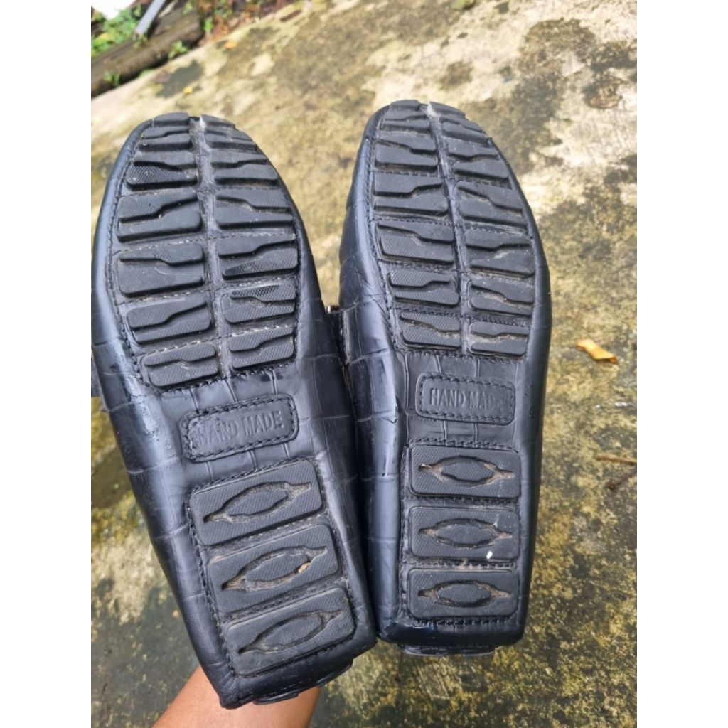 Sepatu Second Kulit Buaya