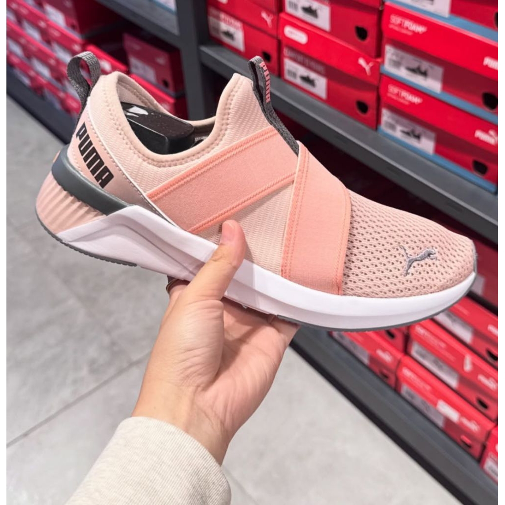 Sepatu Puma Softride Harli Slip On Women's Shoes - Rose Quartz/Cool Dark Grey/White