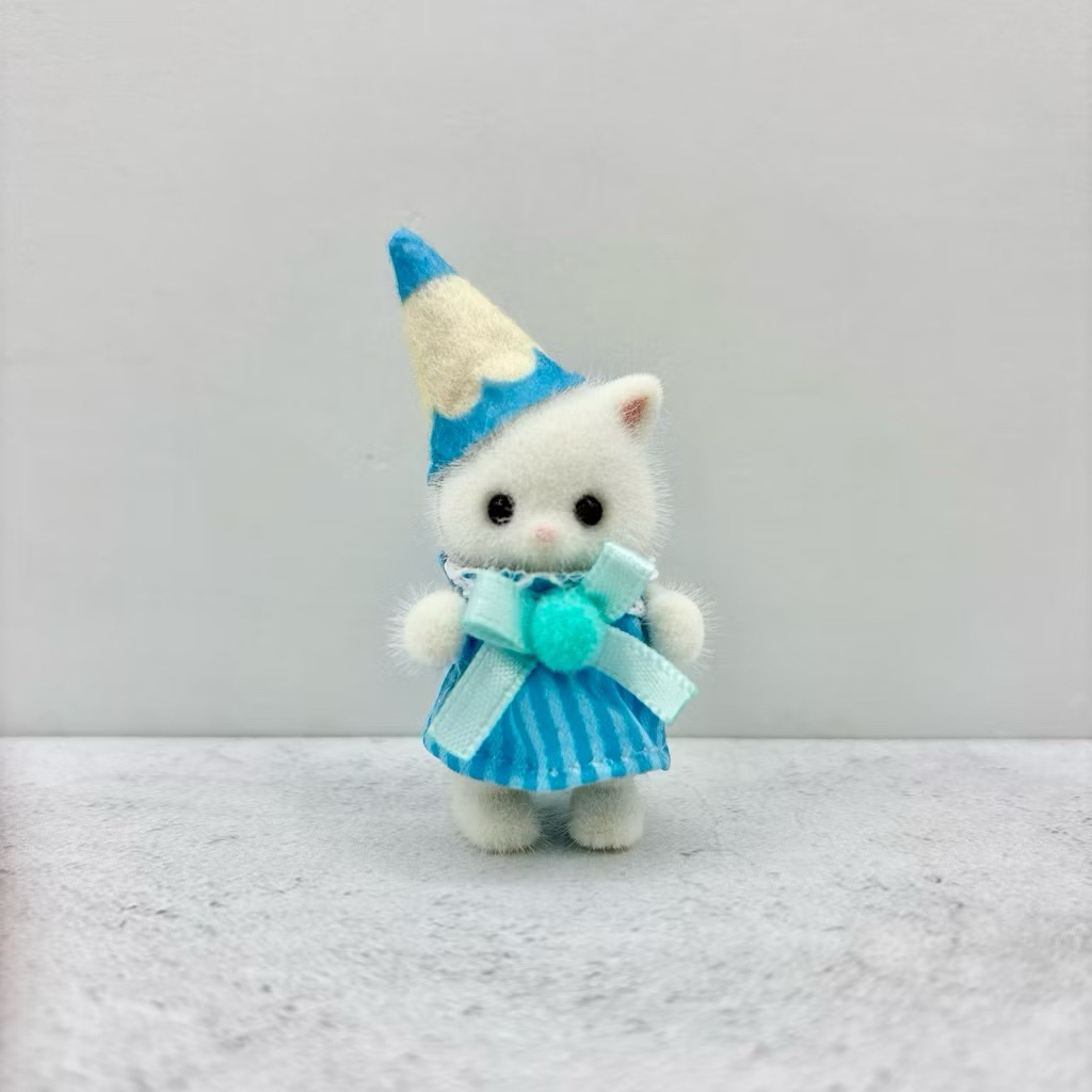 (New) Sylvanian Families Baby Persian Cat Colored Pencil | Sylvanian Families Costume