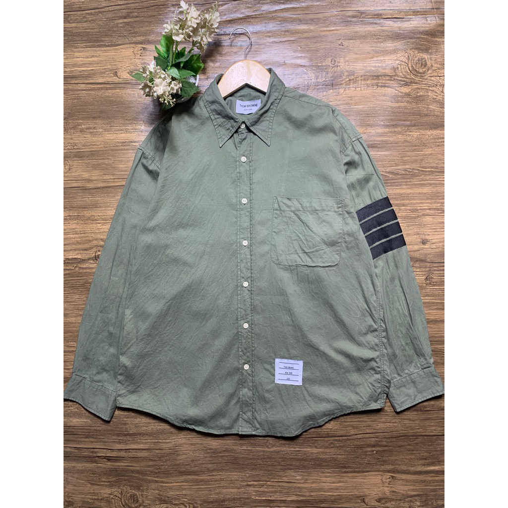 kemeja thom browne army