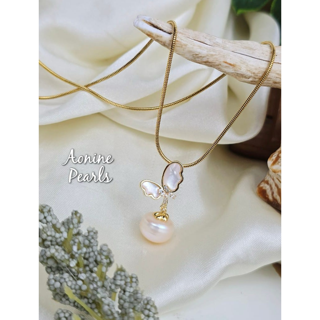 Aonine Pearls - Kalung Liontin Kupu Kerang Mutiara