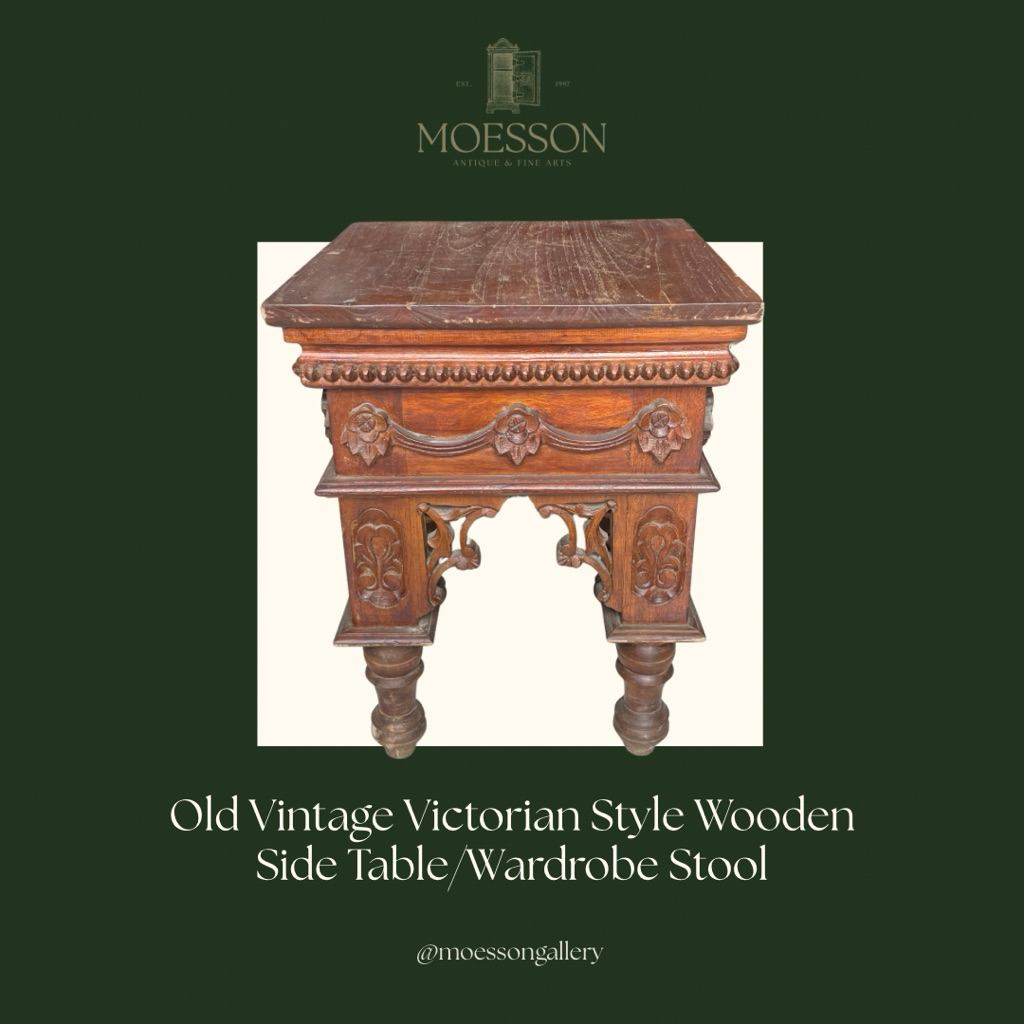 Meja Sudut/Bangku Meja Rias Kayu Ukir Gaya Victoria Lawas Jadul Tua