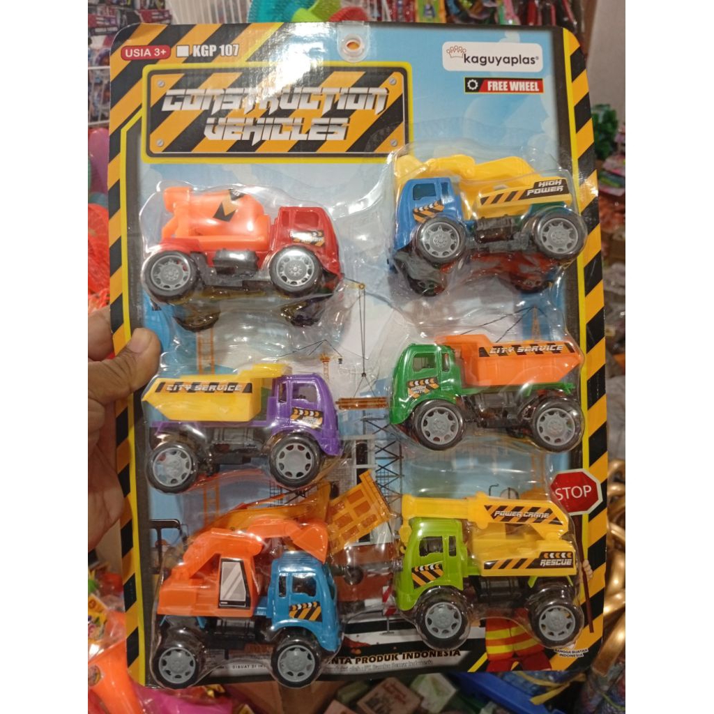 Truck cobtruksivehicles kgp107