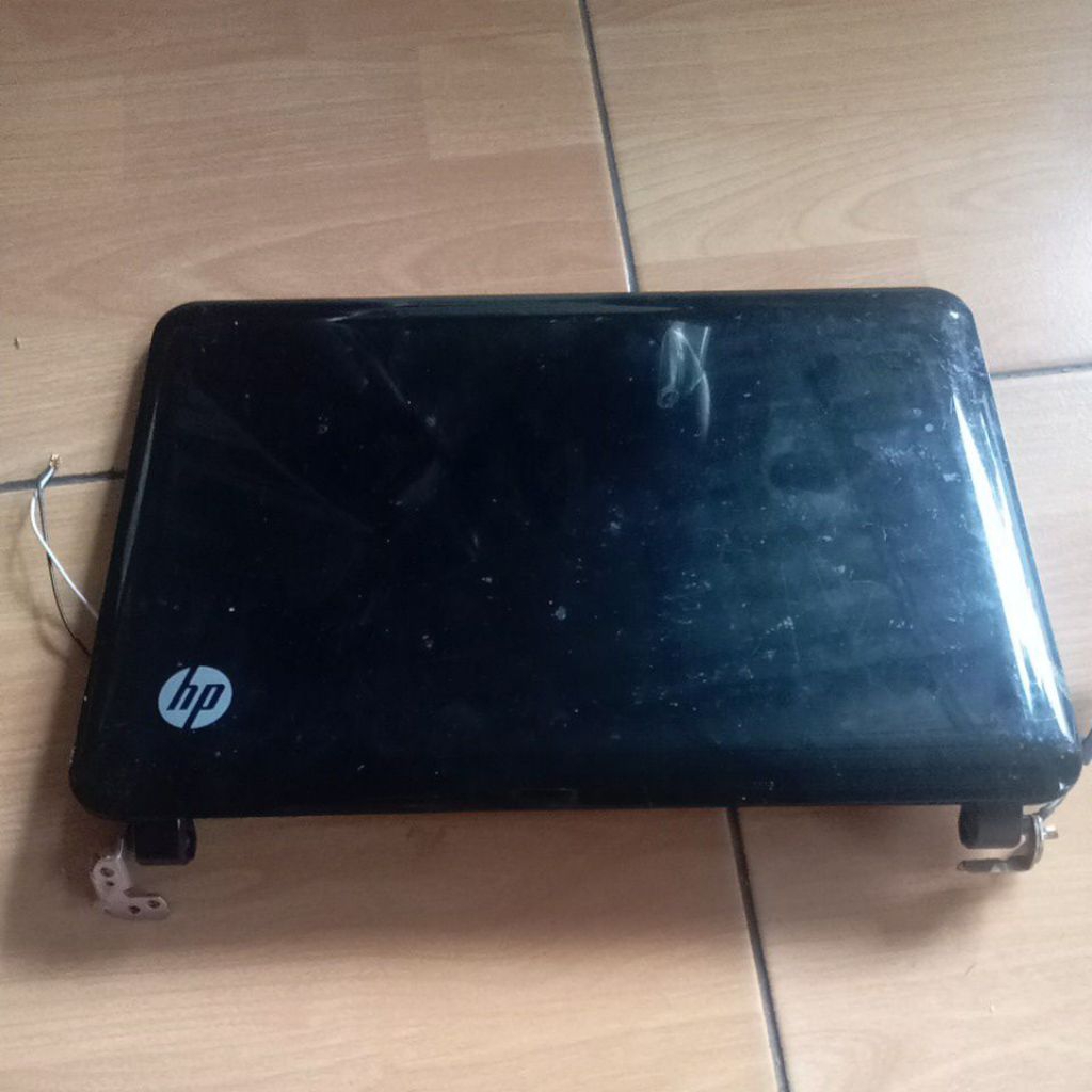 casing LCD dan Bazel notebook HP Mini