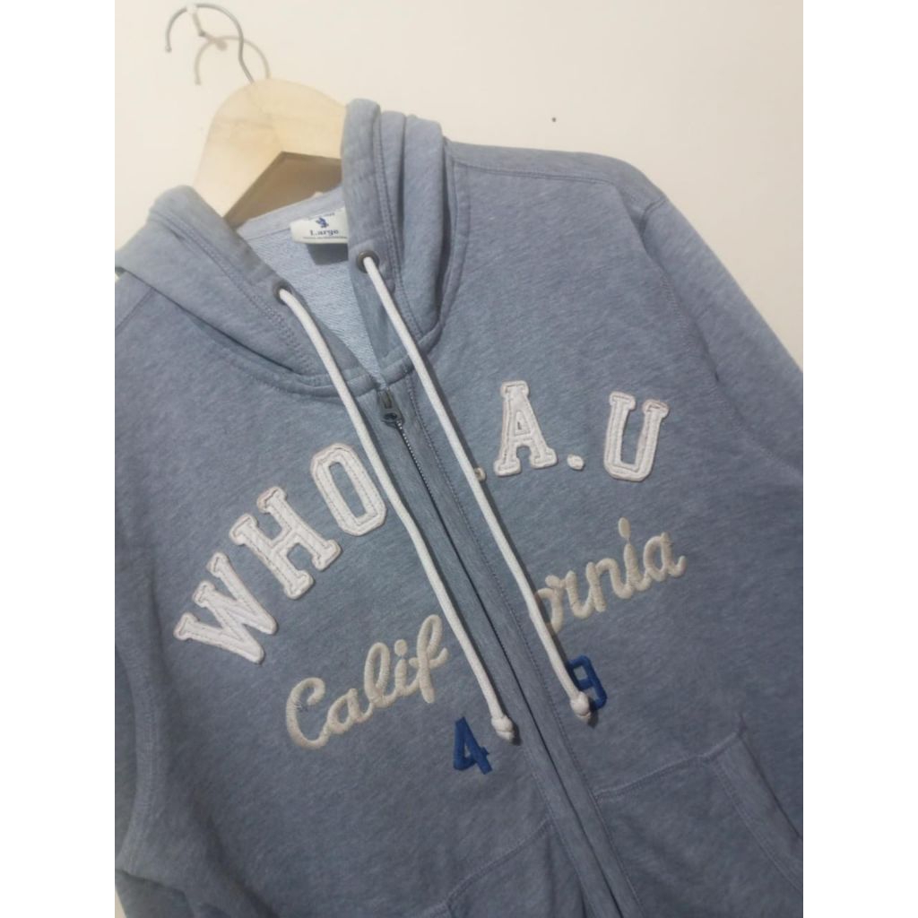 Zipper Hoodie who